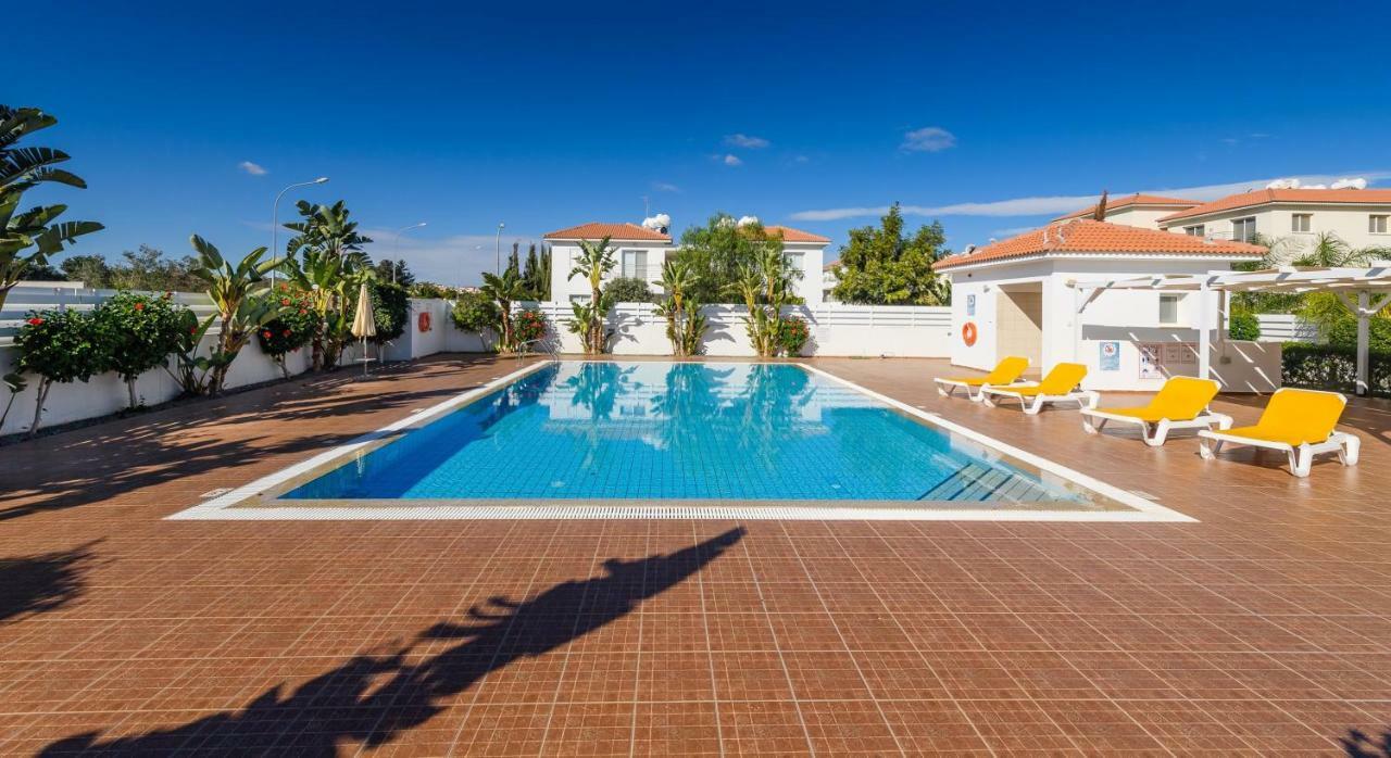 Mythical Sands Apartments Protaras Luaran gambar